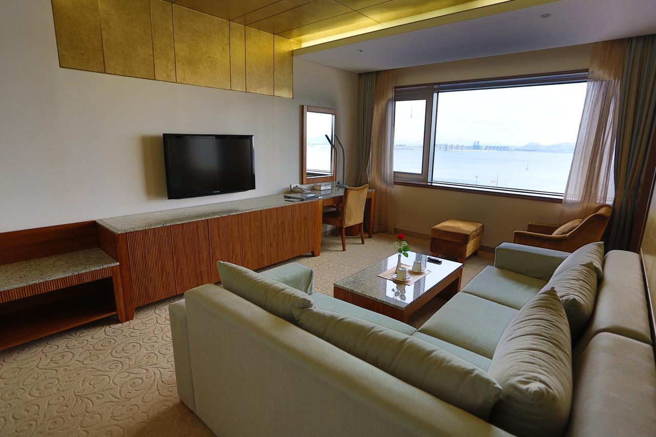 Shangria Beach Tourist Hotel Mokpho Kültér fotó