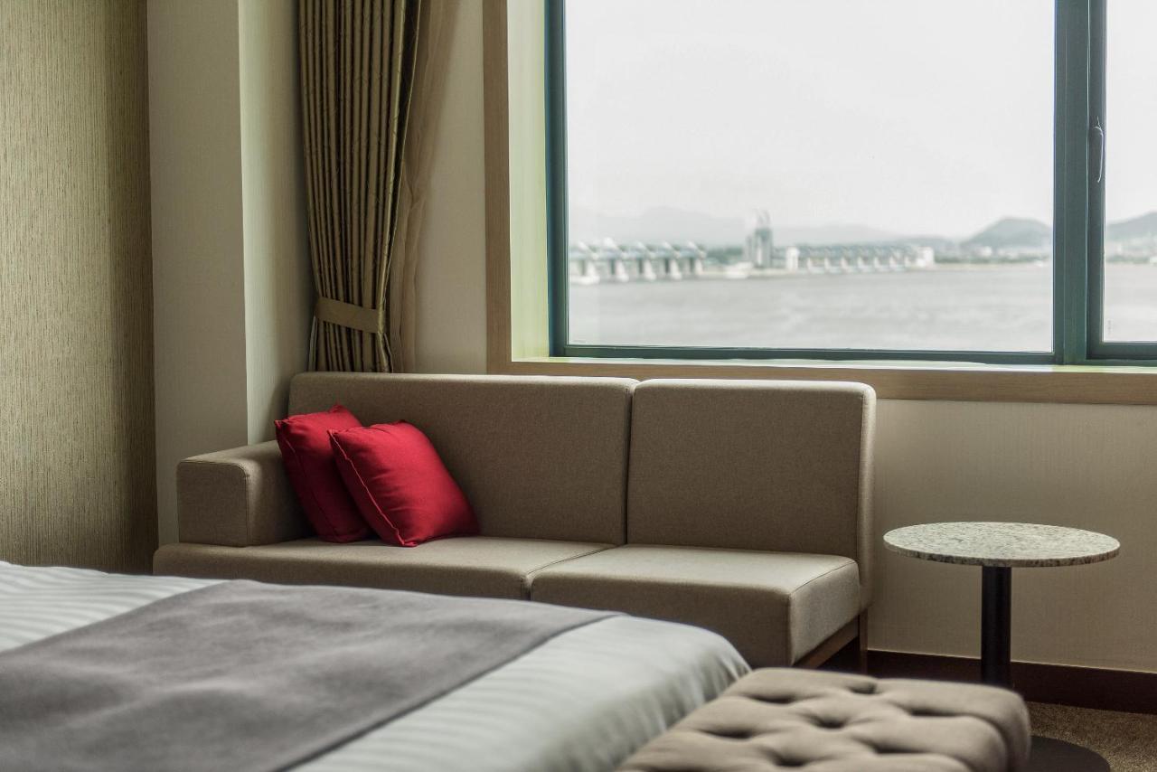 Shangria Beach Tourist Hotel Mokpho Kültér fotó